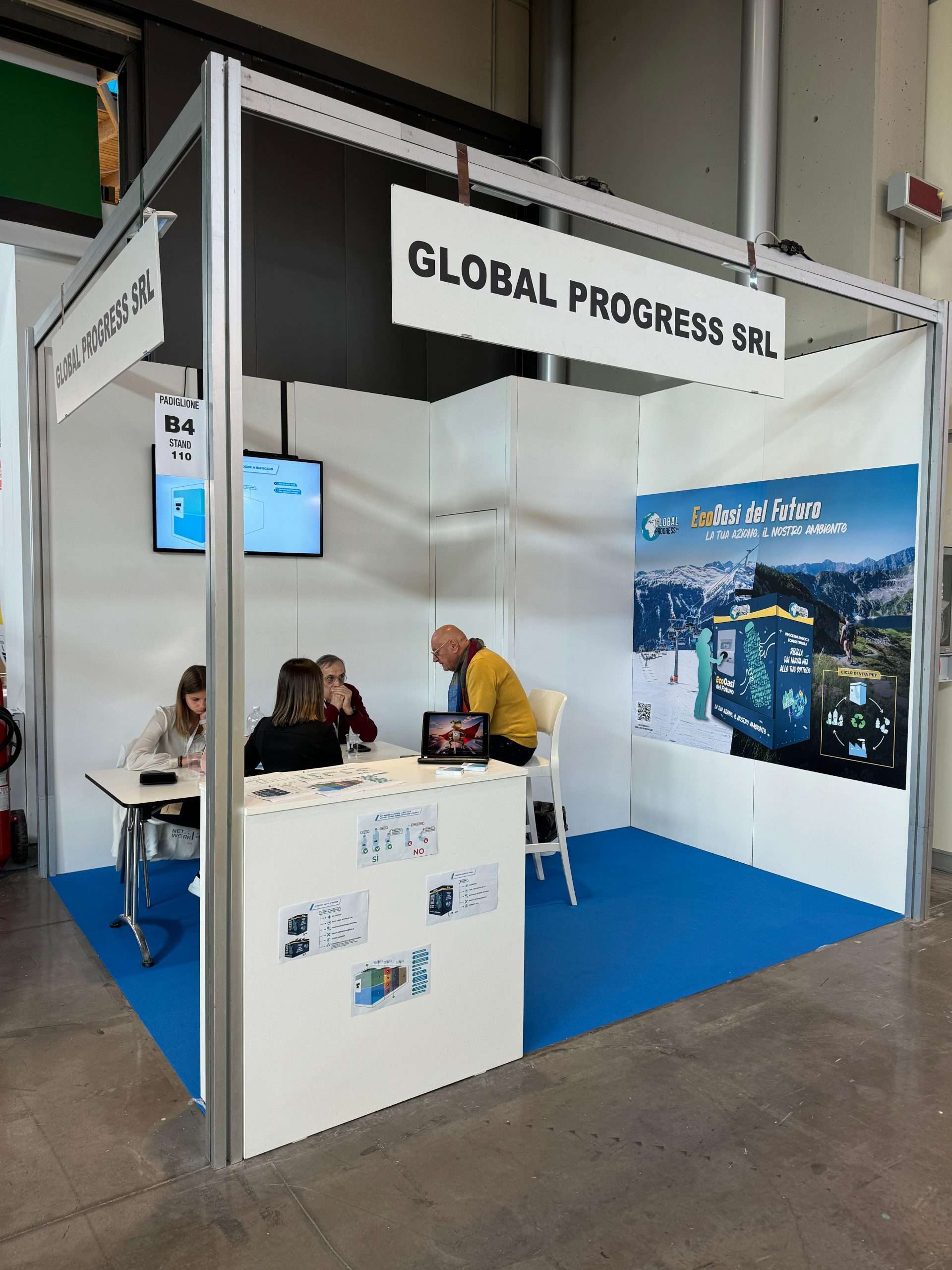 Global Progress stand